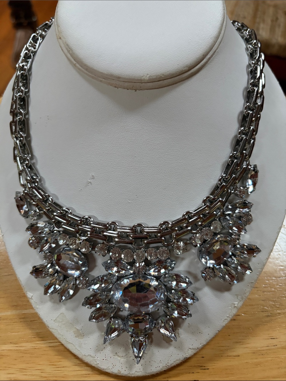 Source Unknown Silver-Tone Crystal Statement Necklace - Picture 9 of 9